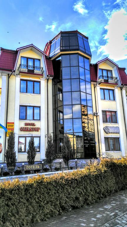 Hotel&Restaurant Senator Truskavec Exteriér fotografie